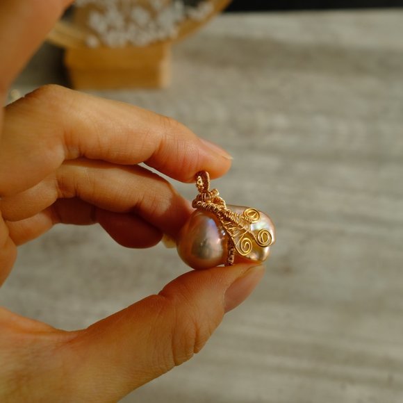 VINTAGE FRANÇAIS | Dainty Genuine Baroque Freshwat - Picture 14 of 16